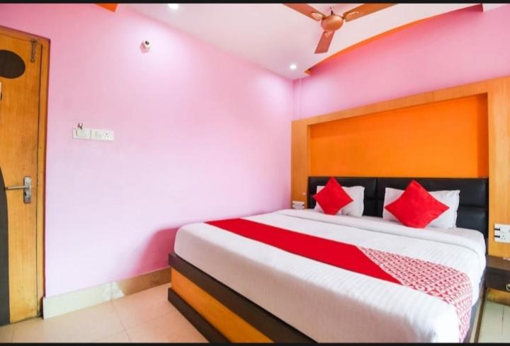 Hotel Galaxy Inn Kolkata Exterior photo